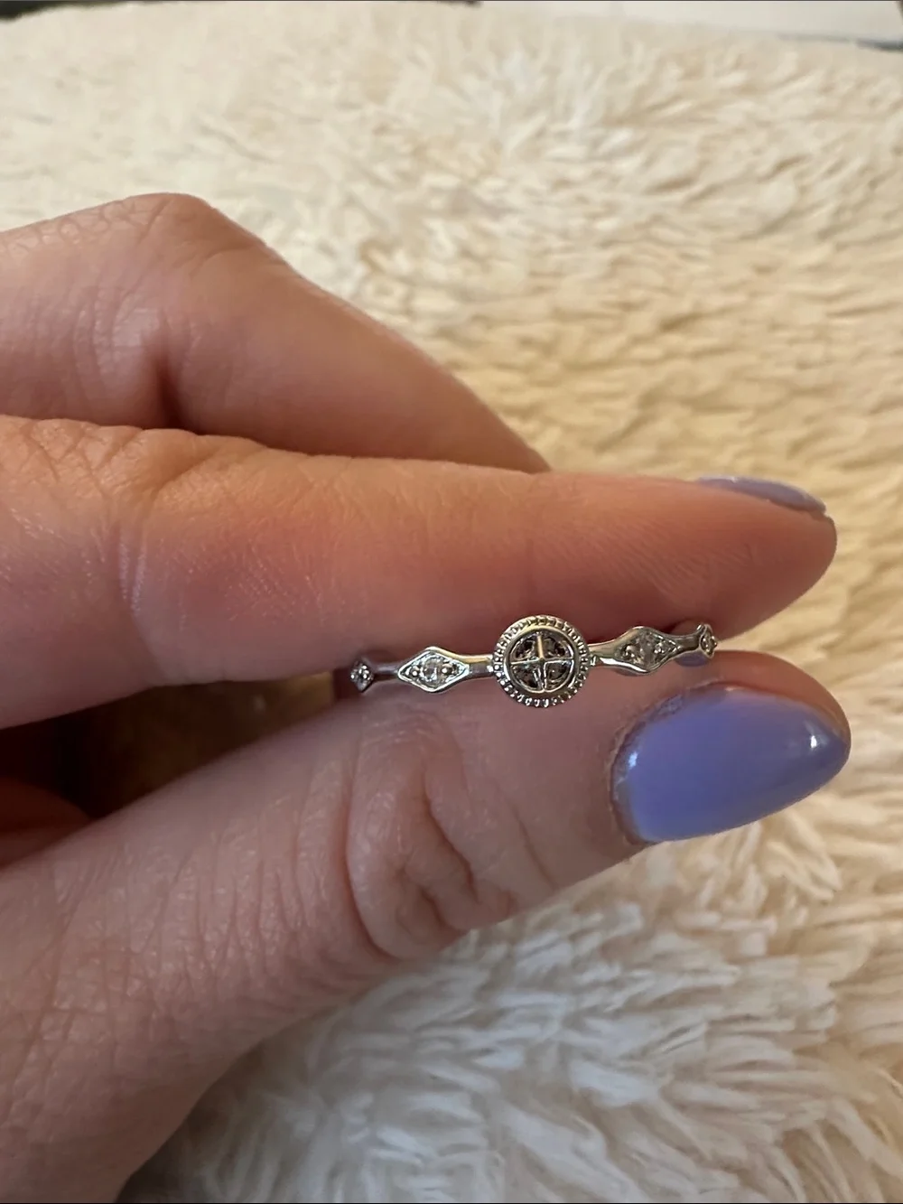 NEW Pretty Bird Jewelry White Gold Plated Ring - size 9